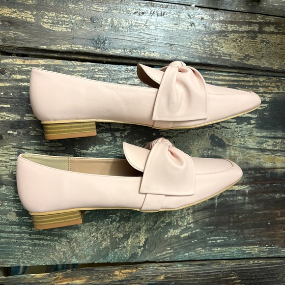 New York & Company Blush Bow Flats Loafers Size 7.5 NWT - Picture 6 of 6